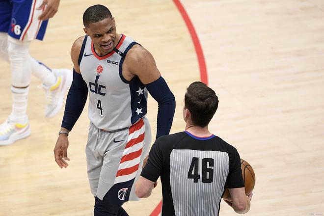 美方接管加 美方接管加