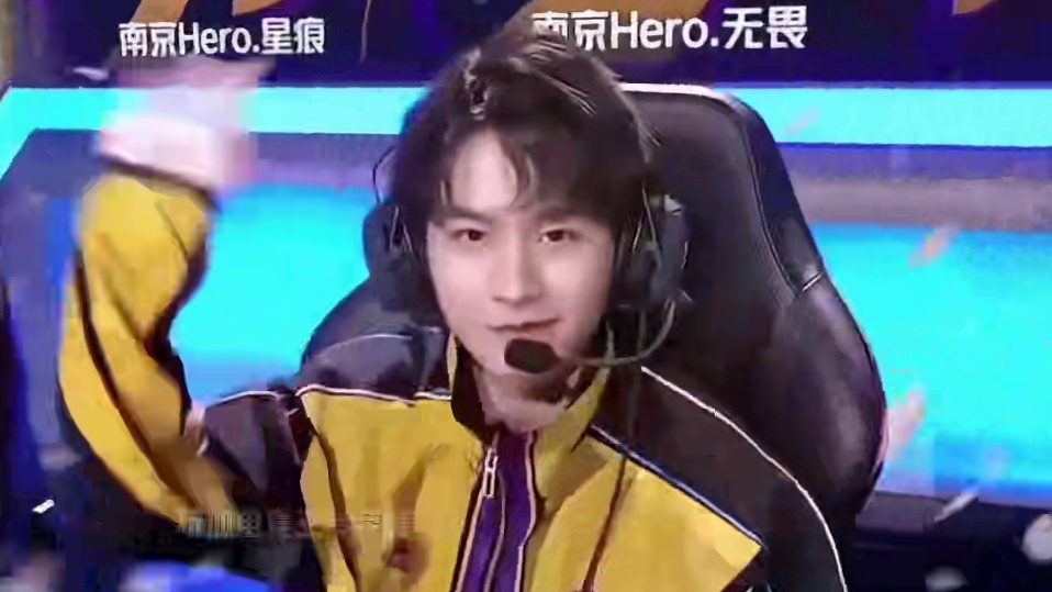 更加游刃有 更加游刃有