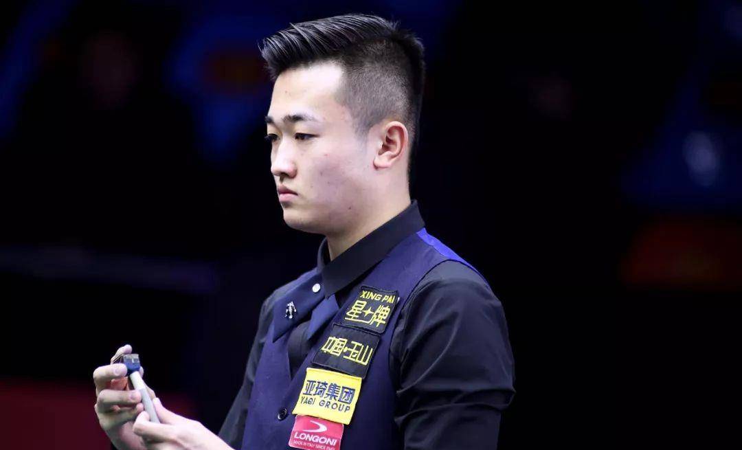 与郭艾伦 与郭艾伦